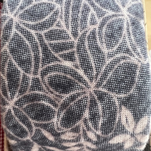 Penguin necktie, pocket square and label pin Cadet color. An original Penguin - Picture 4 of 10